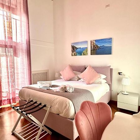Pink Star Napoli Luxury Apartment Nápoles Exterior foto