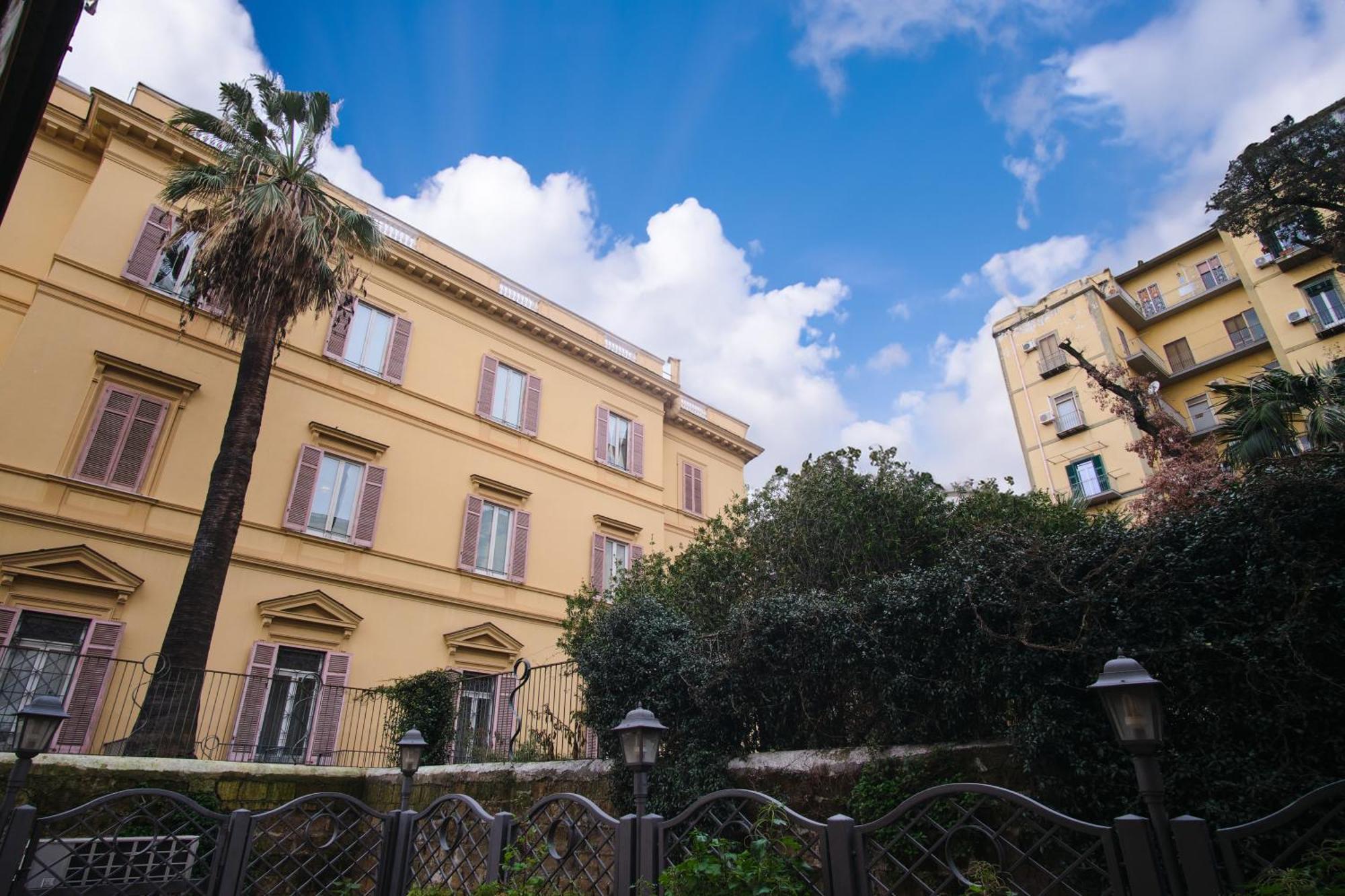 Pink Star Napoli Luxury Apartment Nápoles Exterior foto